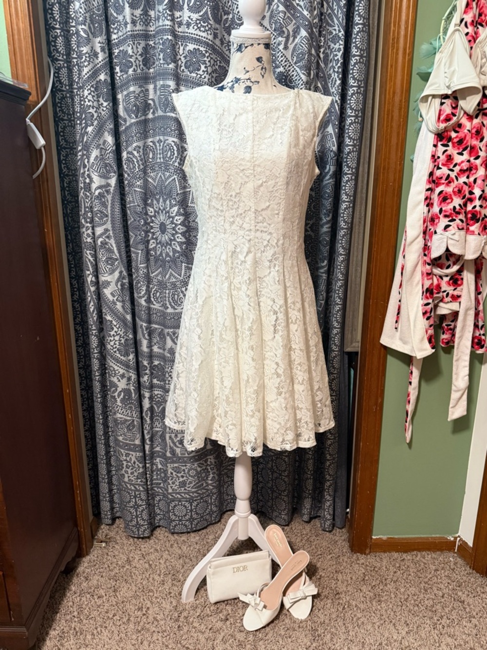 Danny & Nicole white/Ivory Lace Midi Dress (10) -bridal shower dress